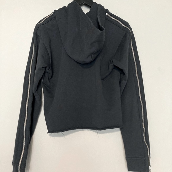 SOLD - Picture 7 of 11